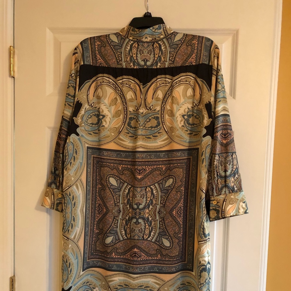 Dress - Picture 4 of 5